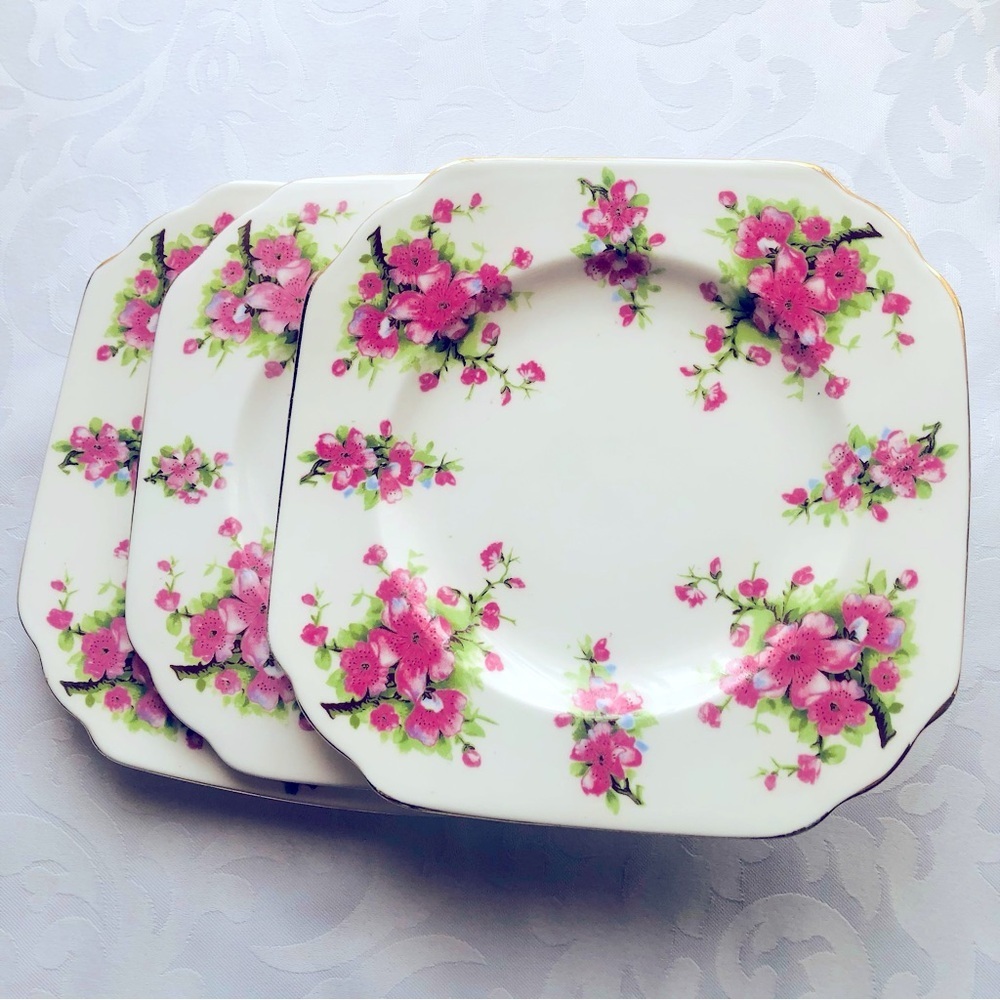 Chelsea English Bone China Peach Blossoms Set of 3 Pink Floral Side Plates